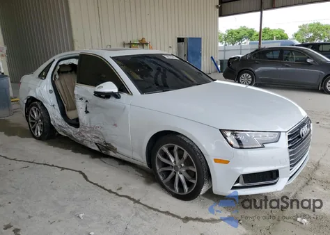 2019 Audi A4 Premium из США, поврежденный, VIN WAUGMAF44KN008382